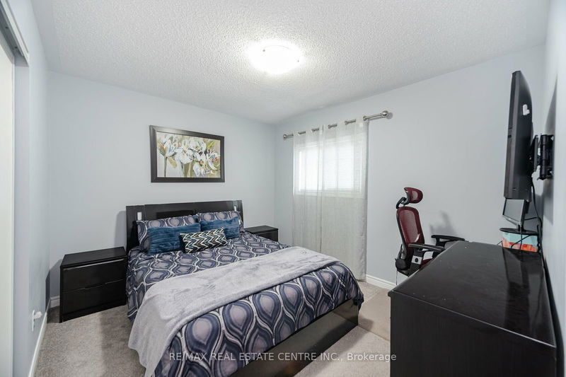 5574 Taw Ave  Mississauga, L5V 2B1 | Image 21