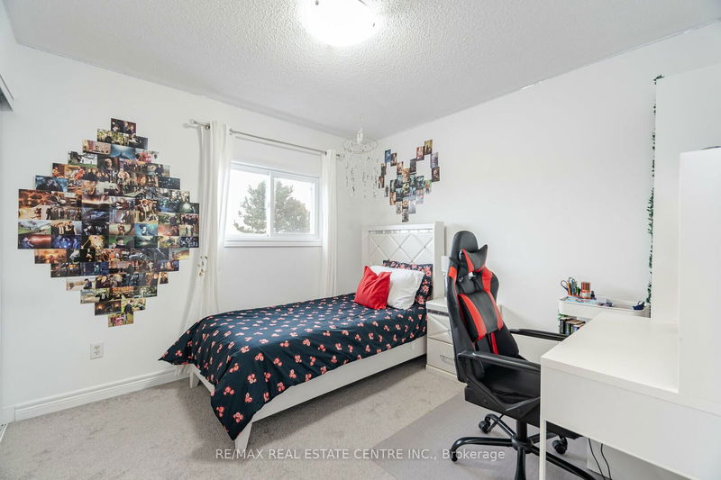 5574 Taw Ave  Mississauga, L5V 2B1 | Image 22