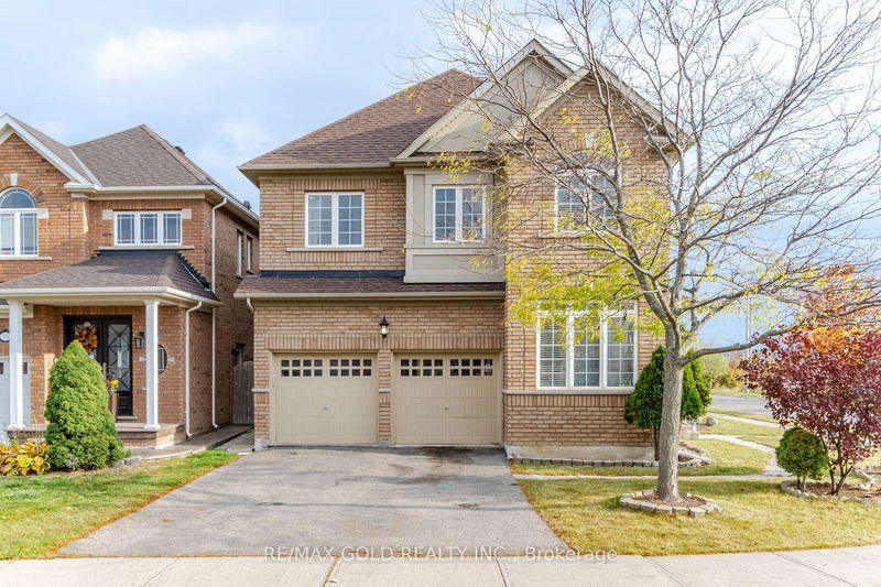 53 CHALKFARM Cres  Brampton, L7A 3W1 | Image 1