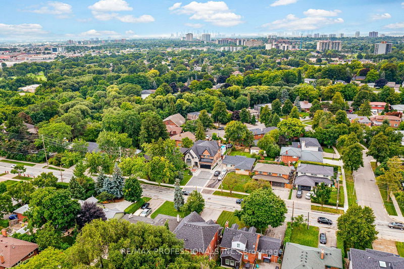 100 Neilson Dr  Toronto, M9C 1V7 | Image 3