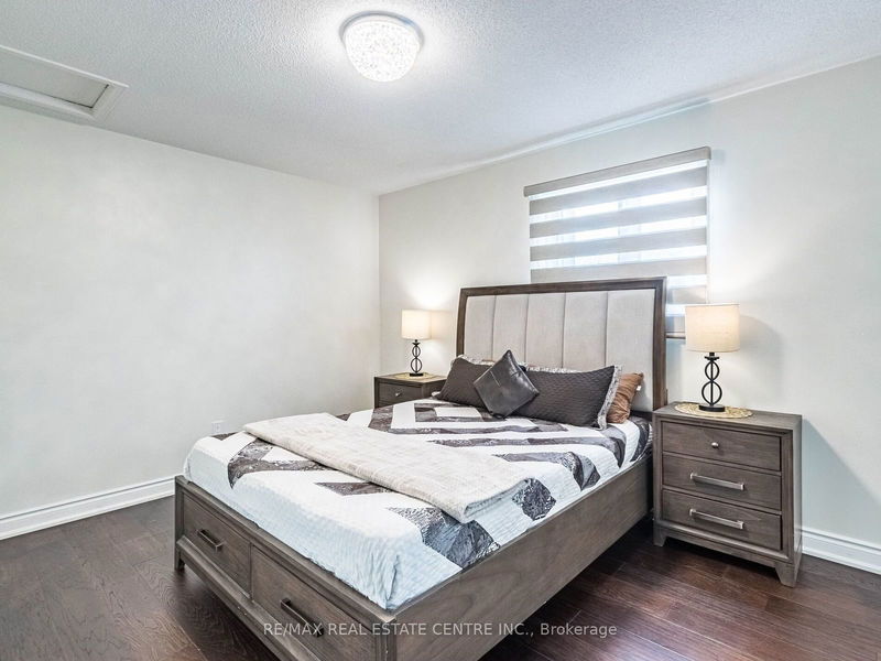 55 Castlehill Rd  Brampton, L6X 4C9 | Image 35