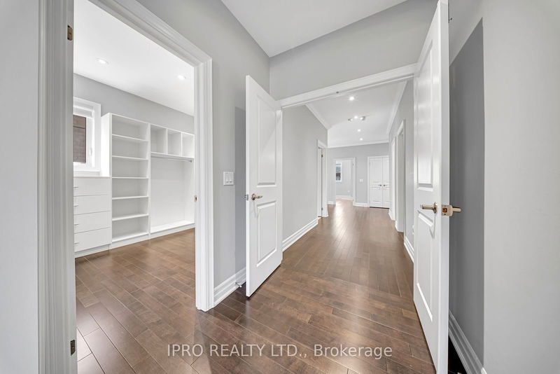 125 Waterview Common Crt  Oakville, L6L 0E7 | Image 25