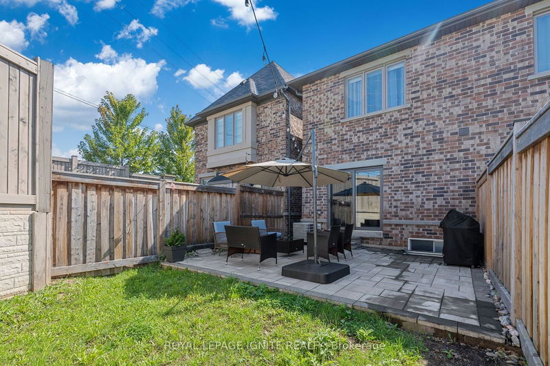 14 Gammon Cres  Brampton, L6Y 6B7 | Image 15