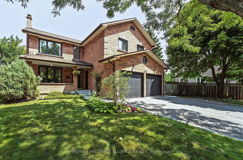 179 Romain Cres  Oakville, L6H 5A5 | Image 2