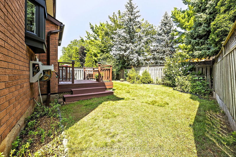 179 Romain Cres  Oakville, L6H 5A5 | Image 33