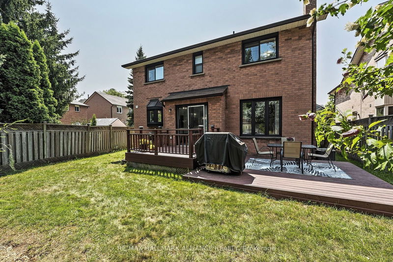 179 Romain Cres  Oakville, L6H 5A5 | Image 34