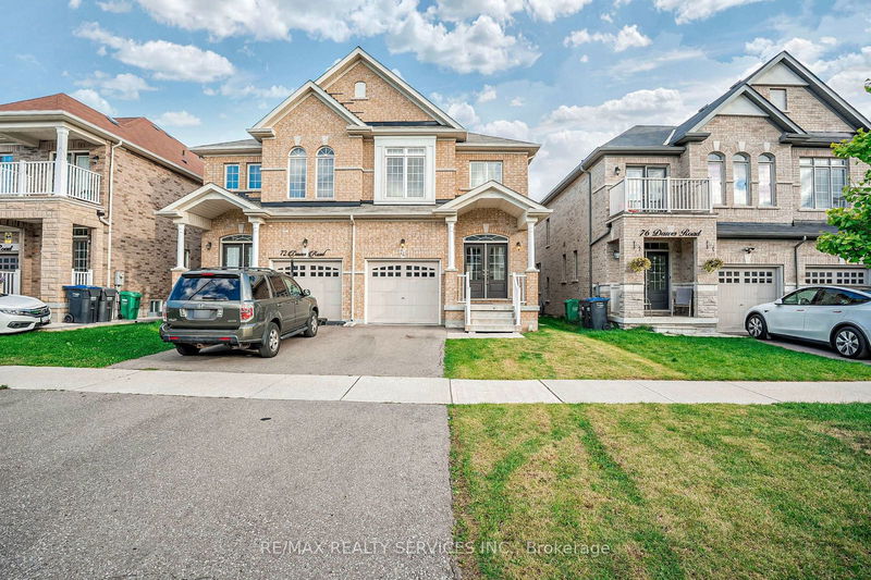 74 Dawes Rd  Brampton, L6X 5N9 | Image 2