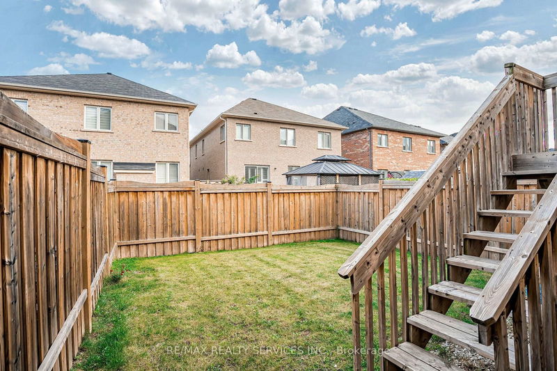 74 Dawes Rd  Brampton, L6X 5N9 | Image 38