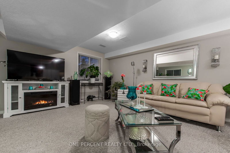 103 Biscayne Cres  Orangeville, L9W 5E5 | Image 30