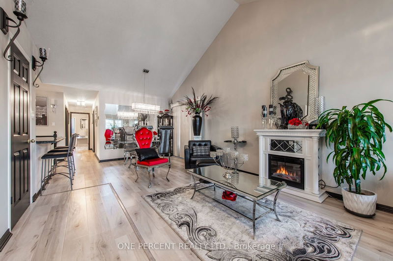 103 Biscayne Cres  Orangeville, L9W 5E5 | Image 4