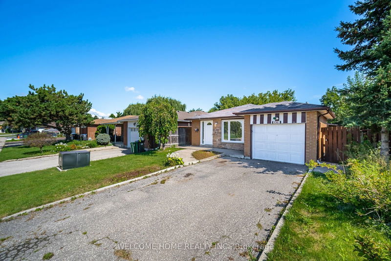 3361 Monica Dr  Mississauga, L4T 3E6 | Image 4