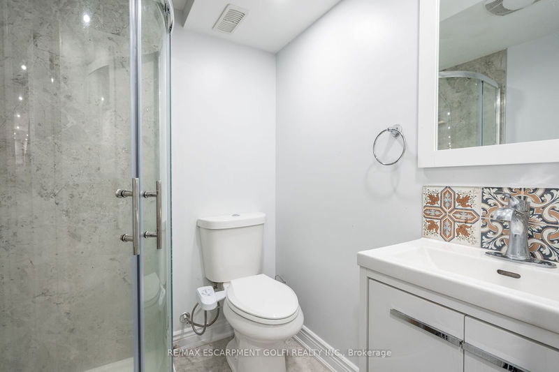 4000 Alexan Cres  Burlington, L7M 5A8 | Image 24