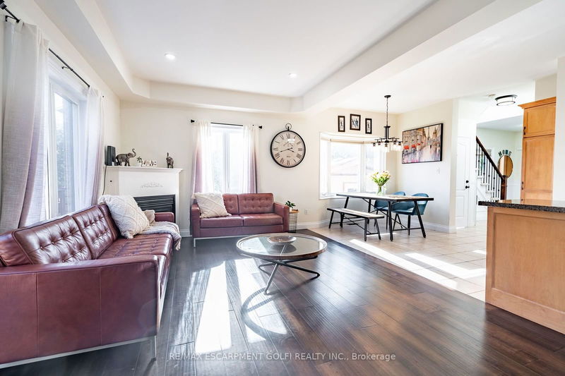 4000 Alexan Cres  Burlington, L7M 5A8 | Image 7