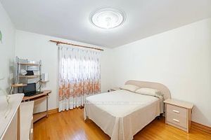 10 Larchmere Ave  Toronto, M9L 2N1 | Image 12