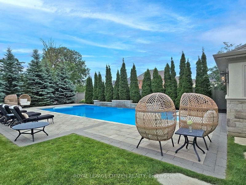 146 Degrey Dr  Brampton, L6P 3X7 | Image 35