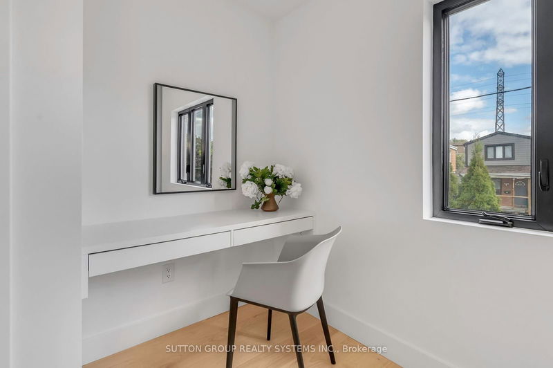 170 Prescott Ave  Toronto, M6N 3H1 | Image 21