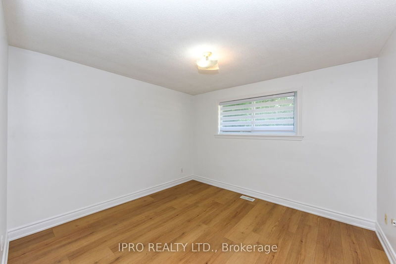 41 Sherwood Cres  Brampton, L6X 2C9 | Image 15