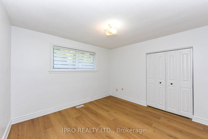 41 Sherwood Cres  Brampton, L6X 2C9 | Image 16