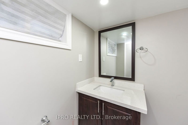 41 Sherwood Cres  Brampton, L6X 2C9 | Image 27