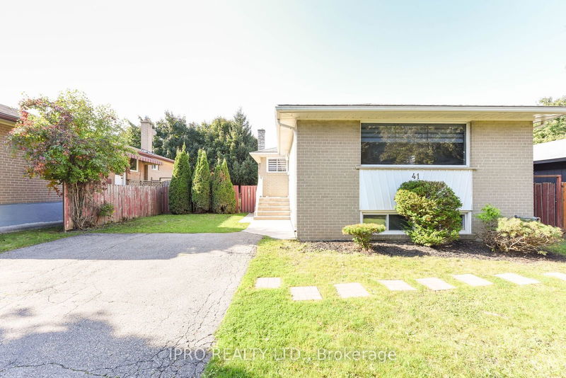 41 Sherwood Cres  Brampton, L6X 2C9 | Image 36