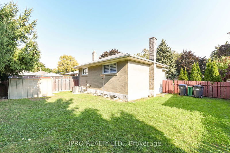 41 Sherwood Cres  Brampton, L6X 2C9 | Image 37