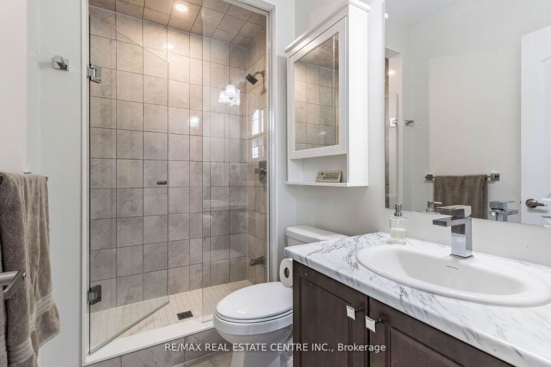 35 Arthur Griffin Cres  Caledon, L7C 4E9 | Image 25