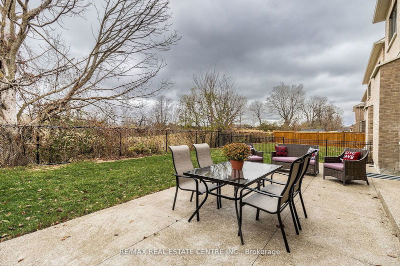 35 Arthur Griffin Cres  Caledon, L7C 4E9 | Image 34