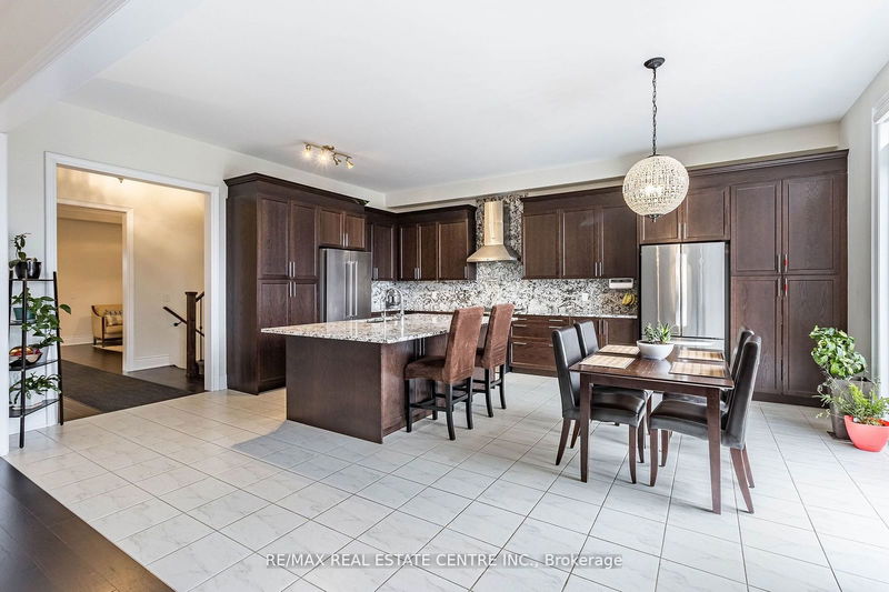 35 Arthur Griffin Cres  Caledon, L7C 4E9 | Image 7