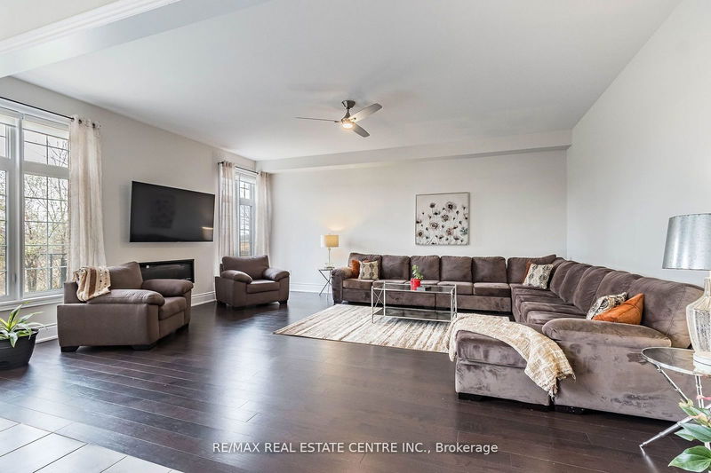 35 Arthur Griffin Cres  Caledon, L7C 4E9 | Image 9