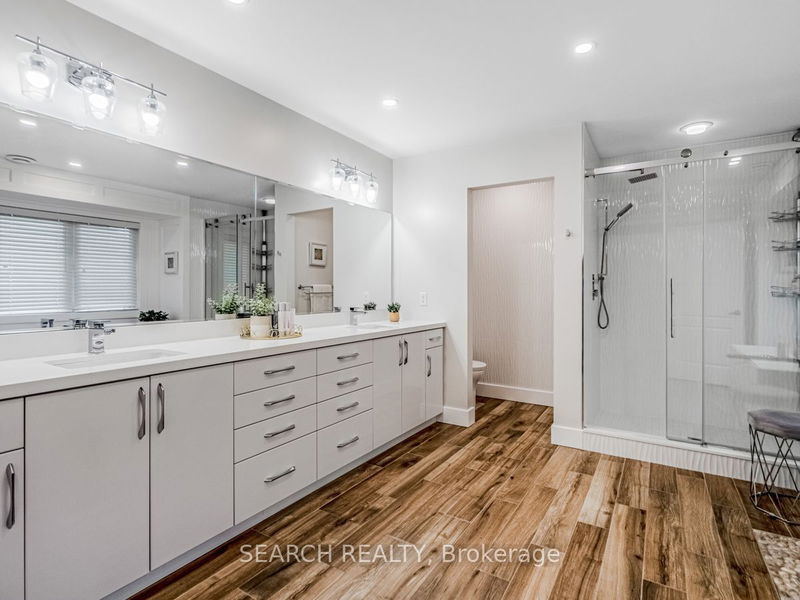 323 McDougall Crossing   Milton, L9T 0N5 | Image 25