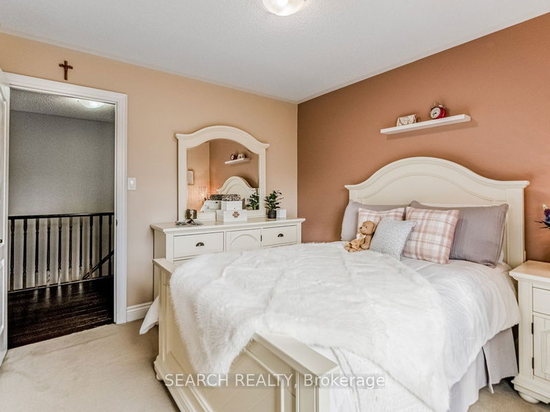 323 McDougall Crossing   Milton, L9T 0N5 | Image 28