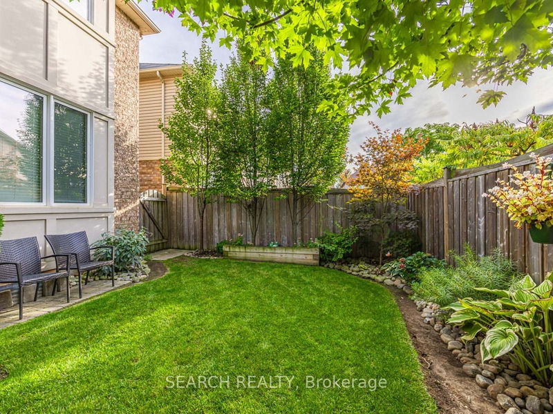 323 McDougall Crossing   Milton, L9T 0N5 | Image 33