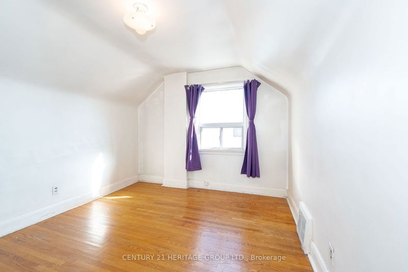 75 Winston Park Blvd  Toronto, M3K 1C2 | Image 11