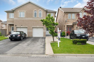 455 Comiskey Cres  Mississauga, L5W 0C7 | Image 1