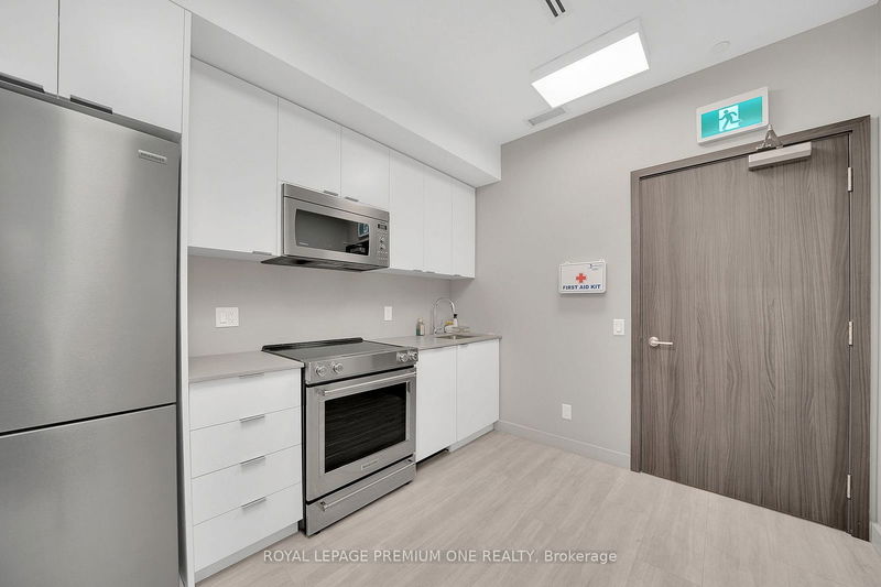  308 - 30 Samuel Wood Way  Toronto, M9B 0C5 | Image 25