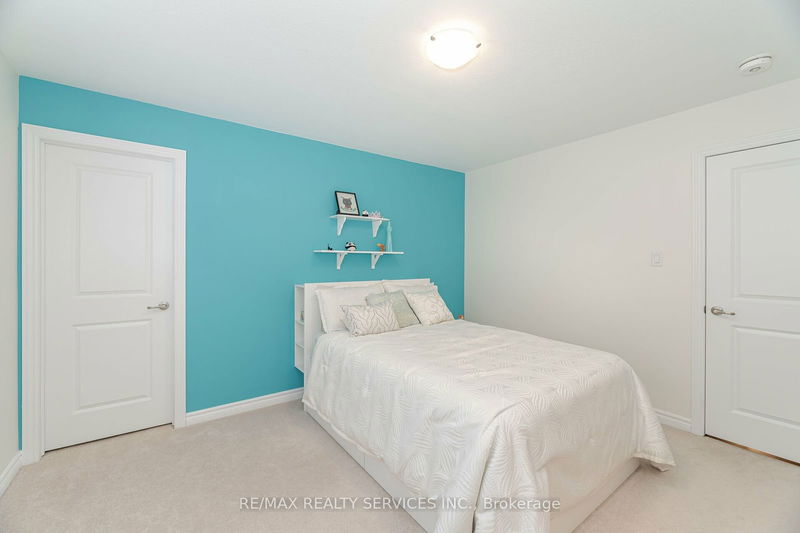 46 Hammerhead Rd  Brampton, L7A 4P9 | Image 16