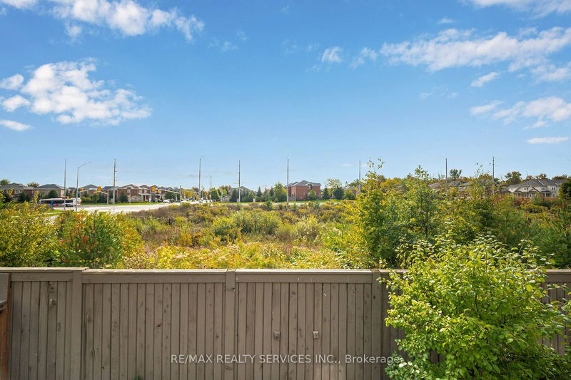 46 Hammerhead Rd  Brampton, L7A 4P9 | Image 27