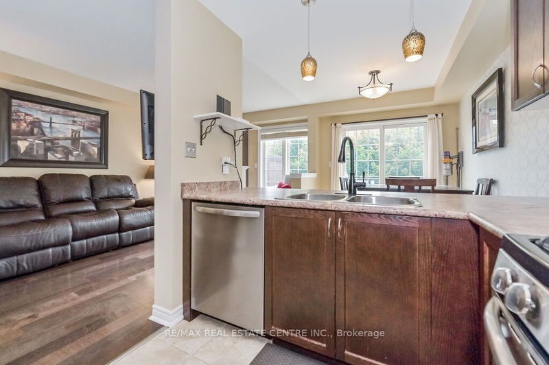 56 Victor Large Way  Orangeville, L9W 0B6 | Image 14