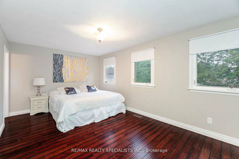 28 Meadow Bush Crt  Brampton, L6S 5B6 | Image 19