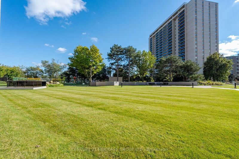  1703 - 812 Burnhamthorpe Rd  Toronto, M9C 4W1 | Image 1