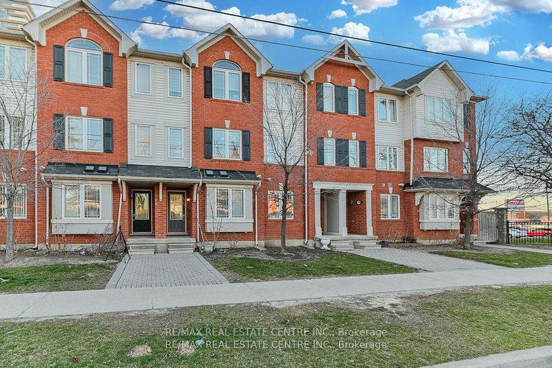  28 - 50 Hillcrest Ave  Brampton, L6W 0B1 | Image 2