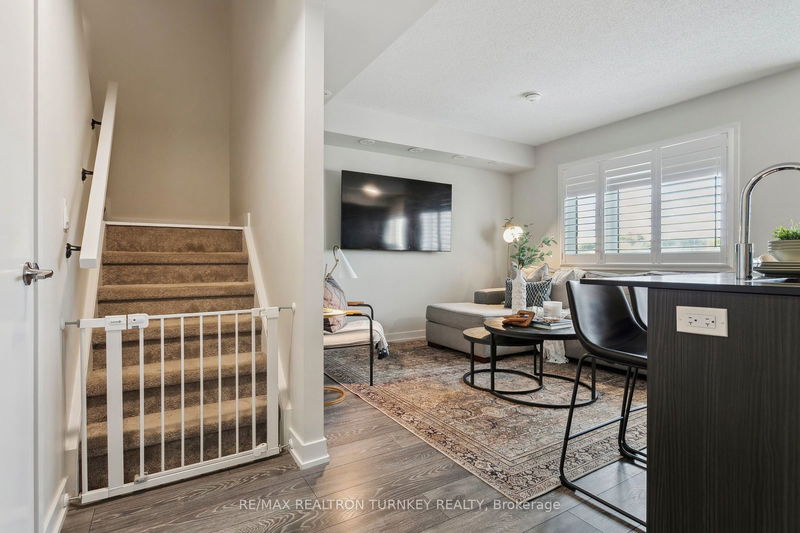  116 - 1135 Cooke Blvd  Burlington, L7T 0C3 | Image 5