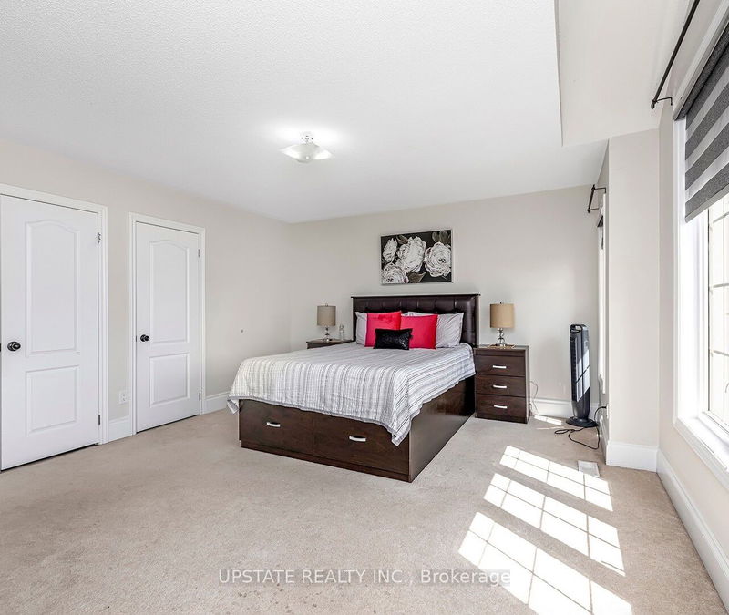 8047 Financial Dr  Brampton, L6Y 0M9 | Image 25