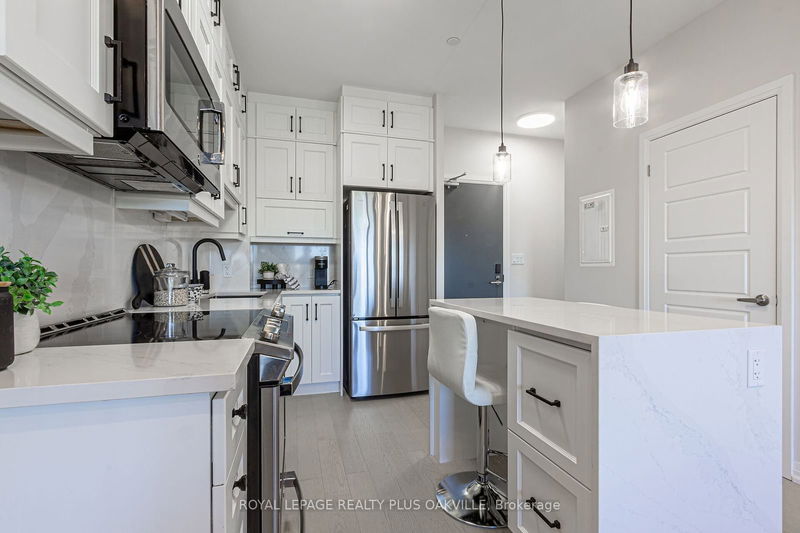  302 - 3265 Carding Mill Tr  Oakville, L6M 0W6 | Image 10