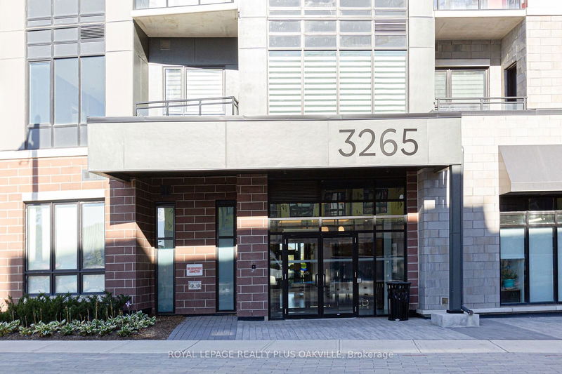  302 - 3265 Carding Mill Tr  Oakville, L6M 0W6 | Image 2