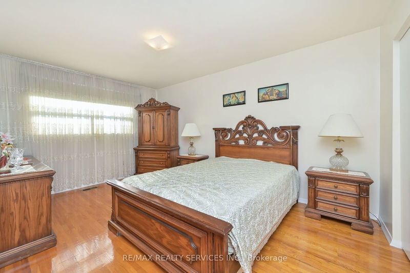 14 Ardglen Dr  Brampton, L6W 1V2 | Image 14