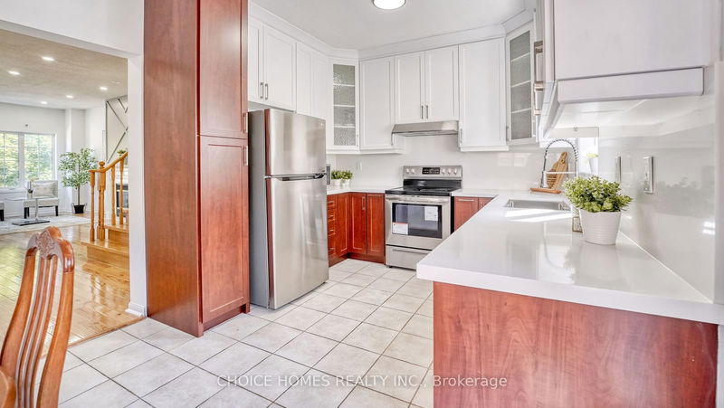 16 Starfish Crt  Brampton, L6R 2R5 | Image 18