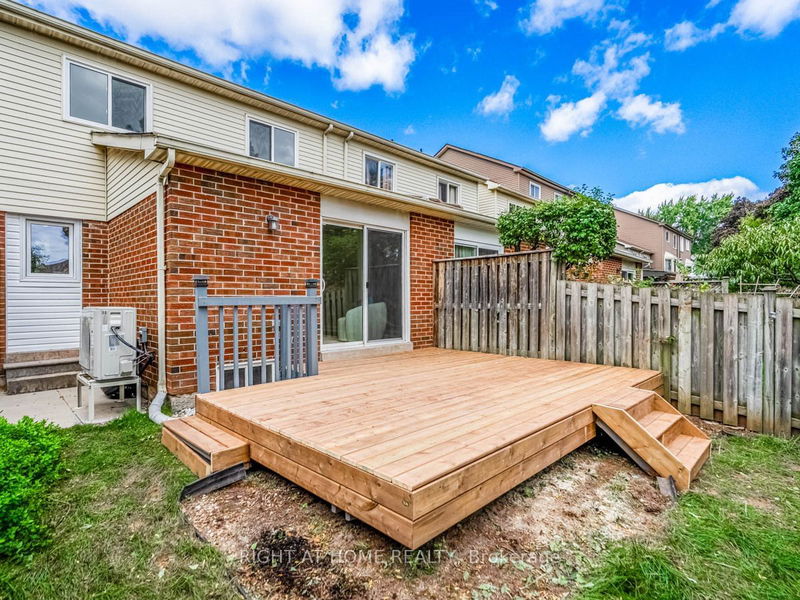 2273 Munn's Ave  Oakville, L6H 3M4 | Image 25