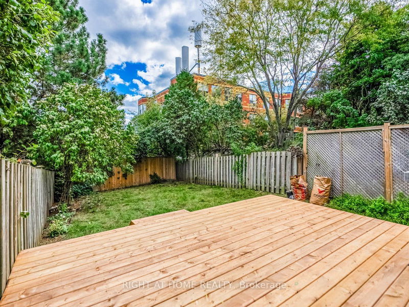 2273 Munn's Ave  Oakville, L6H 3M4 | Image 26