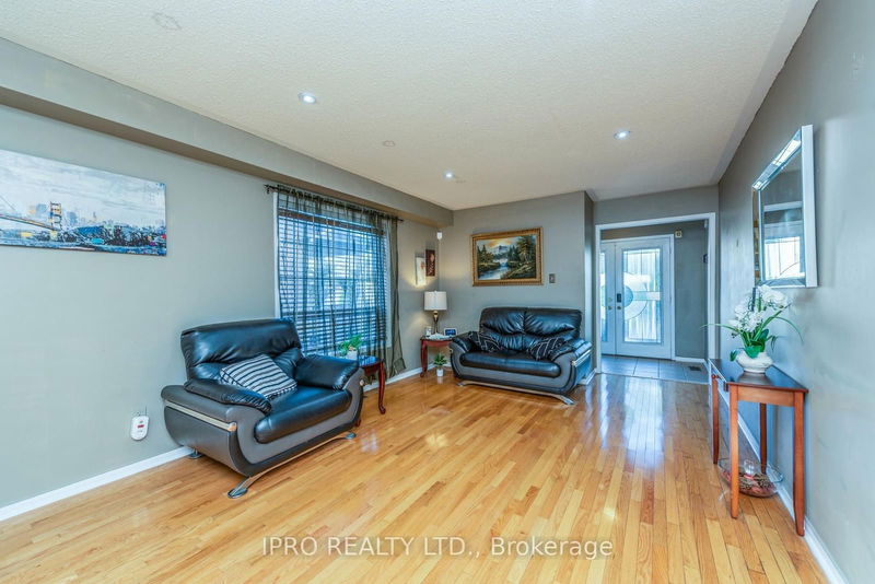 5936 Delle Donne Dr  Mississauga, L5M 7A3 | Image 6